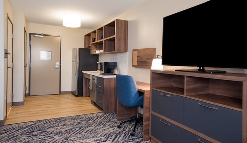 Studio Suite, 2 Double Beds, Accessible (Mobility Tub)