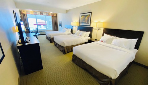 Room, Multiple Beds, Non Smoking
