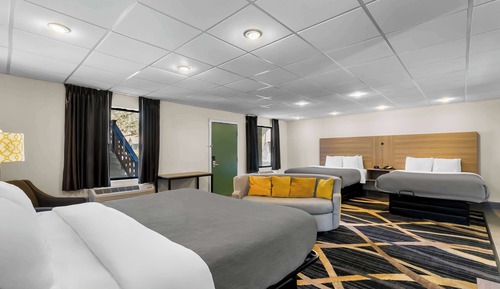 Room, Multiple Beds, Non Smoking