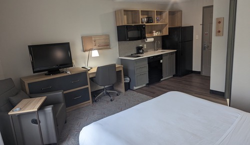 Studio Suite, 1 Queen Bed