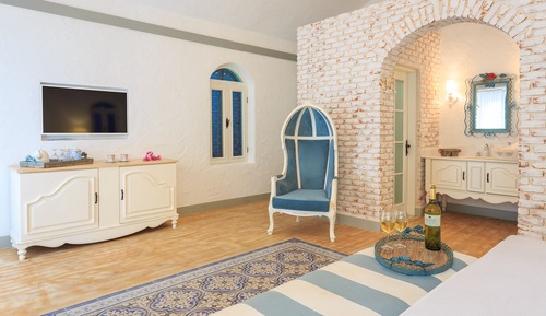 Honeymoon Room, Private Pool