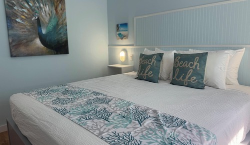 Deluxe Villa, 2 Bedrooms, Partial Ocean View, Beachside