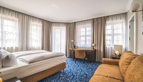 Premium Junior Suite with View to Frauenkirche