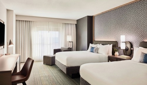 Room, 2 Queen Beds (Hearing Accessible)