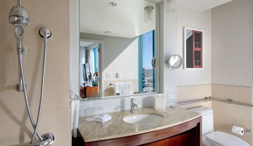 Premium Room, 1 King Bed, Accessible Bathtub (Mobility)