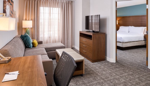 Suite, 1 Bedroom, Kitchen