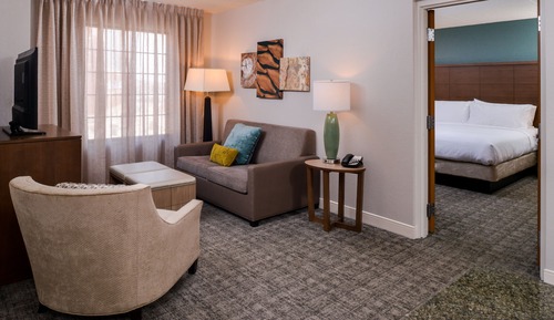 Suite, 2 Bedrooms, Kitchen