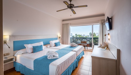 Double Room (1+1)