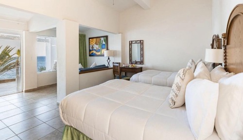 Deluxe Suite Double