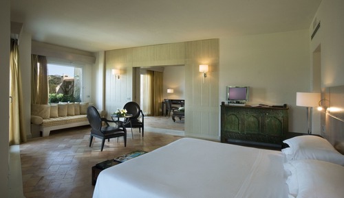 Executive Suite, 1 King Bed with Sofa bed, Non Smoking, Sea View
