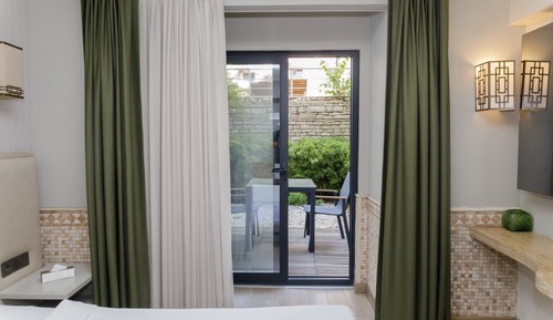 Room, Balcony, Garden Area