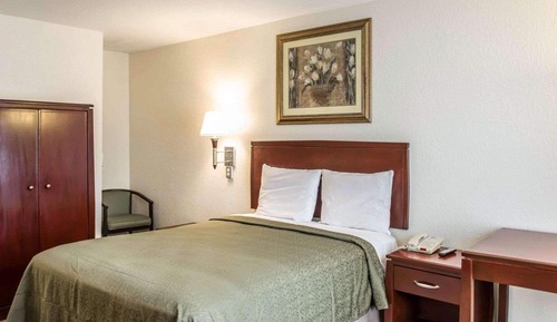 Room, 1 King Bed, Non Smoking