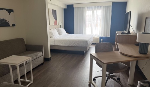 Studio, 1 King Bed