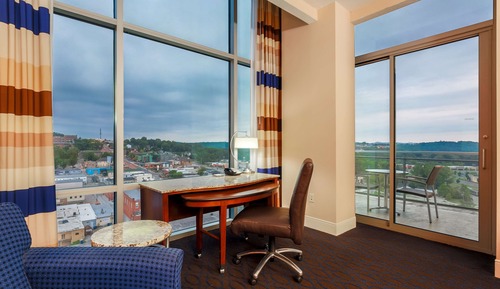Room, 1 King Bed, Balcony