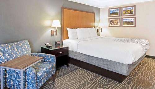 Room, 1 King Bed, Non Smoking