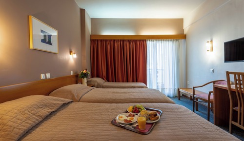 Standard Triple Room, Balcony, City View