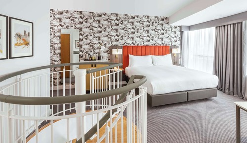 Duplex, 1 King Bed (Master Suite)