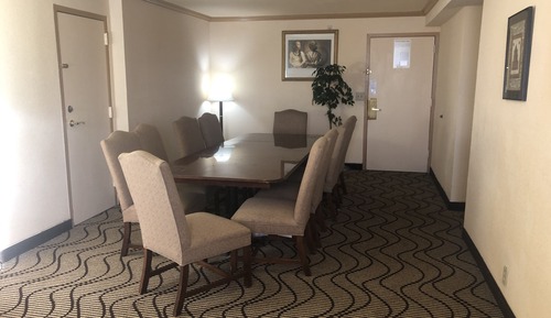 Studio Suite, 1 King Bed, Non Smoking