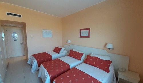 Comfort Double or Twin Room
