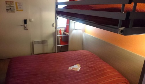 Standard Room, Multiple Beds (1 Double and 1 Single bed)