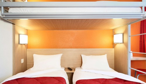 Standard Room, Multiple Beds (1 Double and 1 Single bed)