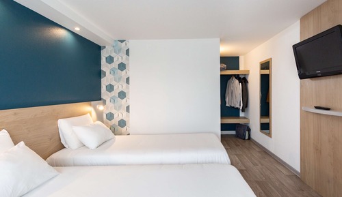Standard Room, 2 Twin Beds