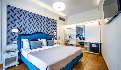 Standard Double Room, Garden View