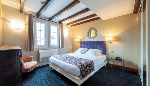 Family Suite (For 3 persons)