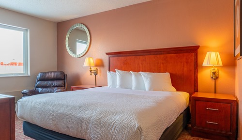 Standard Room, 1 King Bed (One King Bed and Recliner)