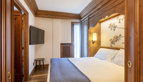 Junior Suite (with SPA access)
