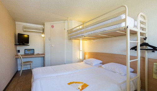 Standard Room, 3 Twin Beds