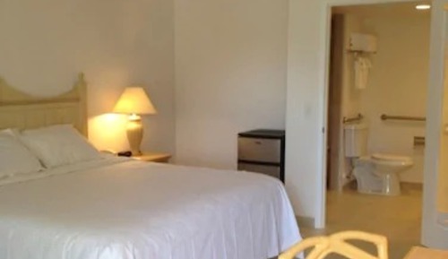 Standard Room, 1 King Bed