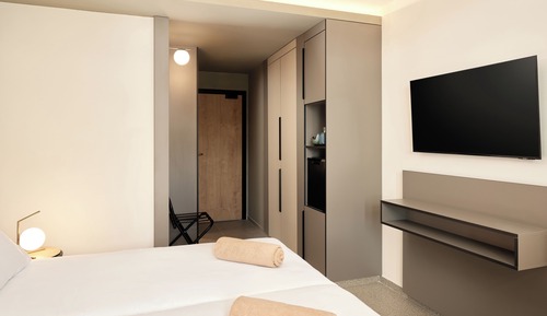 Standard Triple Room, Balcony