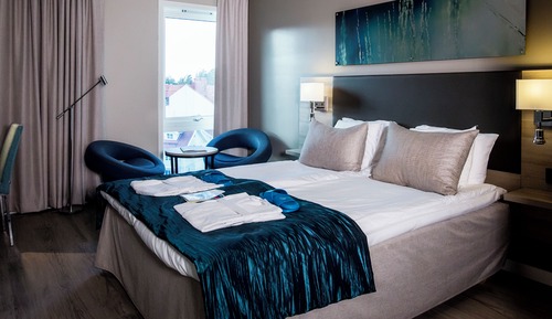 Standard Room, 1 Queen Bed