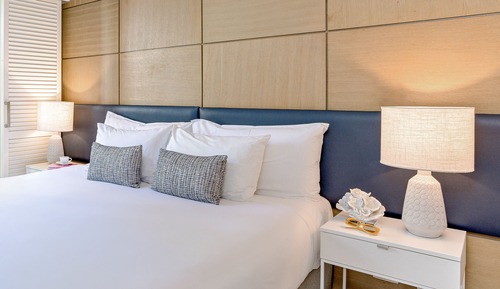 Spa Deluxe Suite