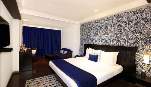 Club Room