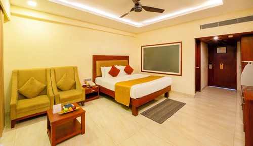 Deluxe Room, River View (Including Free wifi)