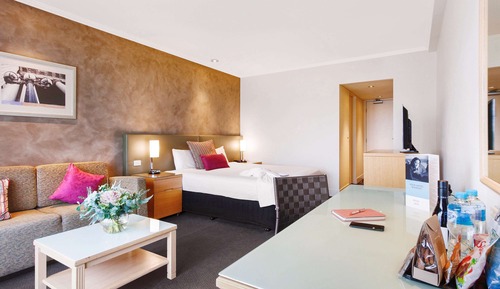 Premium Room, 1 King Bed