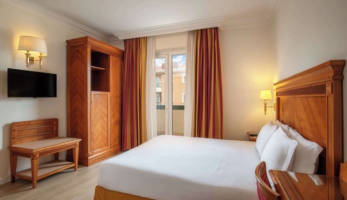 Standard Room, 1 Queen Bed (Twin bed on request)