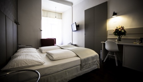 Classic Double Room