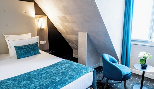 Superior Accommodation on Upper Floor - City View