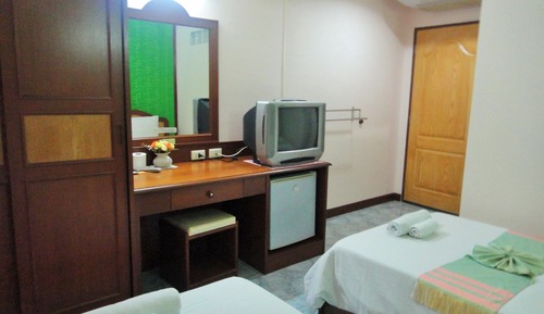 Deluxe Twin Room