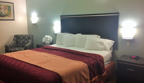 Standard Room, 1 King Bed, Non Smoking