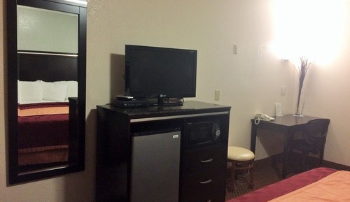 Standard Room, 2 Queen Beds, Non Smoking