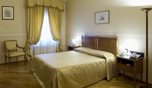 Classic Double or Twin Room