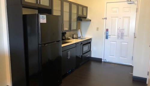 Studio Suite, 1 Queen Bed, Accessible (Mobility, Roll-In Shower)