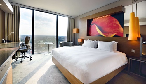 Executive Room, 1 King Bed (Plus)