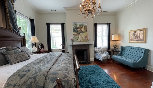 Magnolia Room