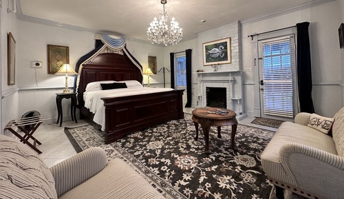 Hydrangea Suite