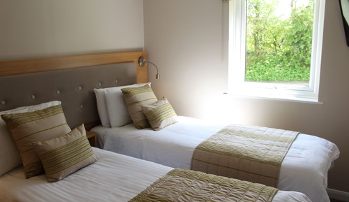 Luxury Apartment, 2 Bedrooms, Accessible